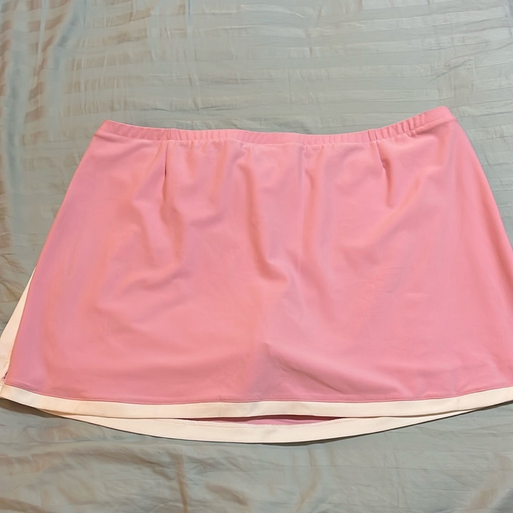 NWT Nike tennis skirt